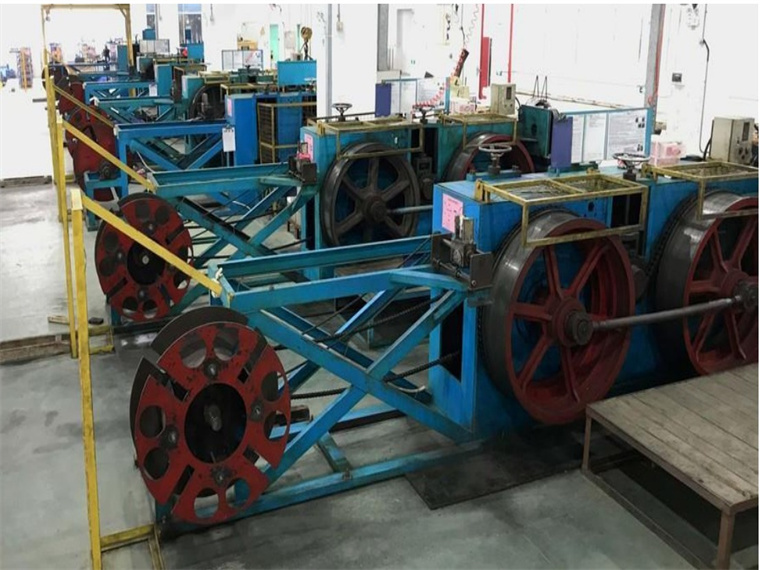 Chinas bester Hersteller von geradlinigen Drahtziehmaschinen